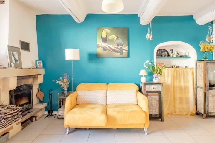 Aude En Provence Bed and Breakfast Meyrargues Εξωτερικό φωτογραφία