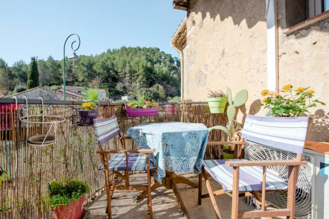 Aude En Provence Bed and Breakfast Meyrargues Εξωτερικό φωτογραφία